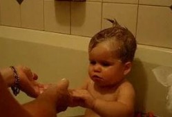 宝宝镜子爆料视频大全最新,揭秘最新视频大全精彩瞬间