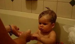 宝宝镜子爆料视频大全最新,揭秘最新视频大全精彩瞬间